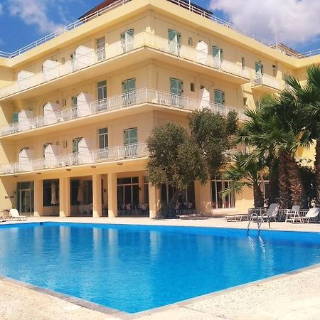 Néa Mákri Nireus Hotel מראה חיצוני תמונה