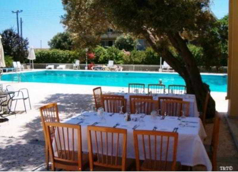 Néa Mákri Nireus Hotel מראה חיצוני תמונה