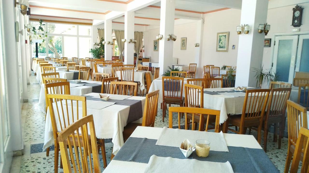 Néa Mákri Nireus Hotel מראה חיצוני תמונה